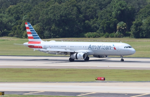 American Airlines Airbus A321-231 (N587UW) at  Tampa - International, United States