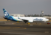 Alaska Airlines Boeing 737-890 (N588AS) at  Mexico City - Lic. Benito Juarez International, Mexico