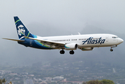 Alaska Airlines Boeing 737-890 (N588AS) at  Kahului, United States