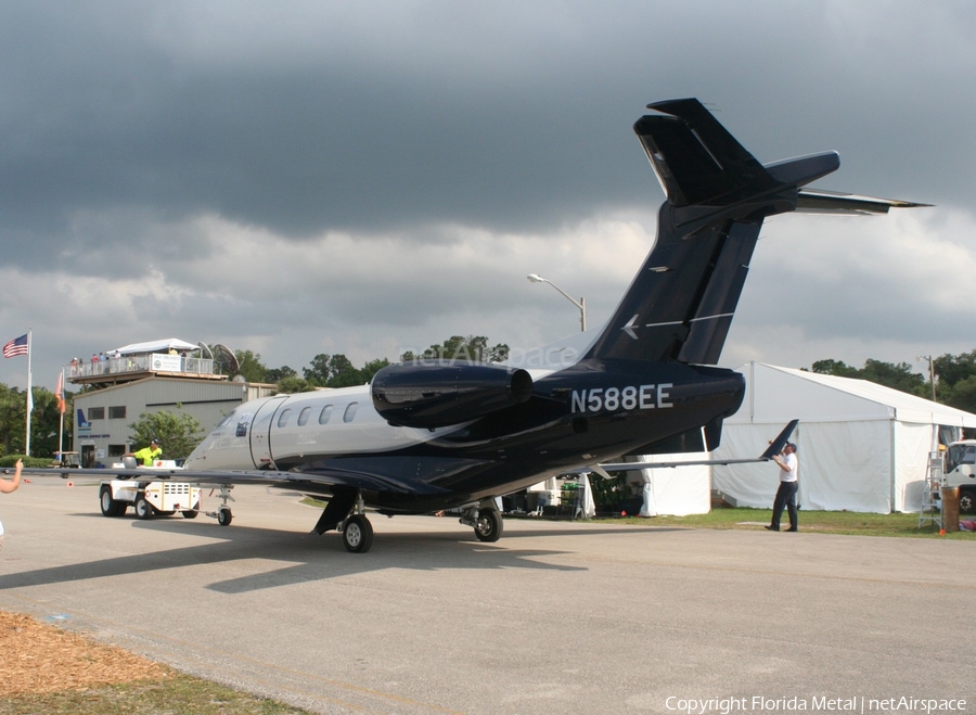 Embraer Executive Aircraft Embraer EMB-505 Phenom 300 (N588EE) | Photo 591264
