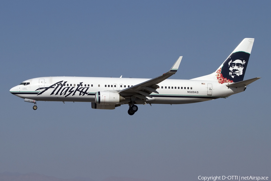 Alaska Airlines Boeing 737-890 (N589AS) | Photo 424435