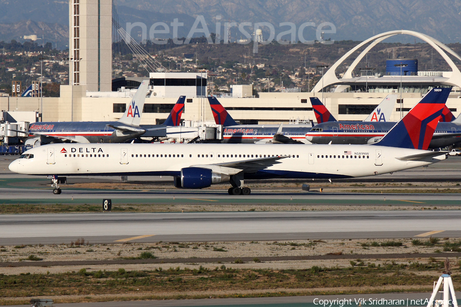 Delta Air Lines Boeing 757-351 (N589NW) | Photo 7531