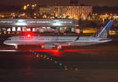 United Airlines Boeing 757-222 (N589UA) at  New York - John F. Kennedy International, United States