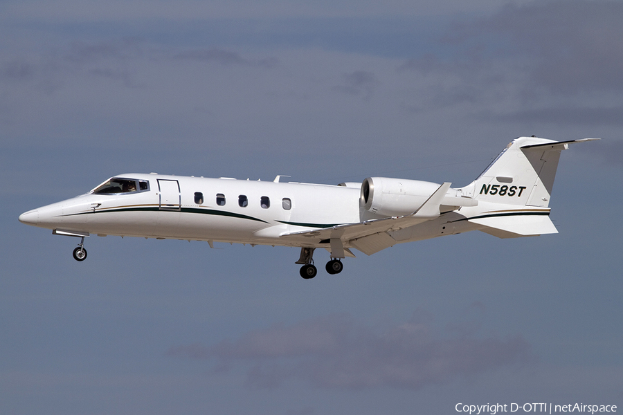 (Private) Bombardier Learjet 60 (N58ST) | Photo 341807