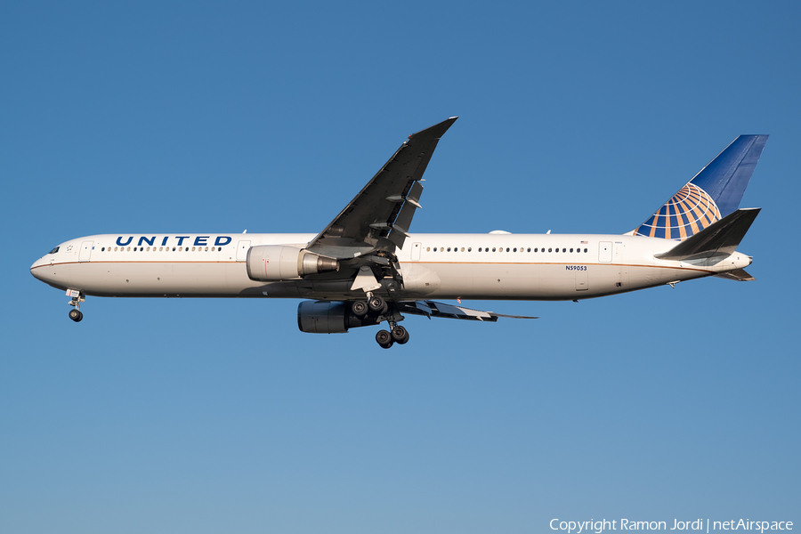 United Airlines Boeing 767-424(ER) (N59053) | Photo 501124