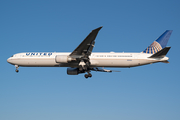 United Airlines Boeing 767-424(ER) (N59053) at  Barcelona - El Prat, Spain