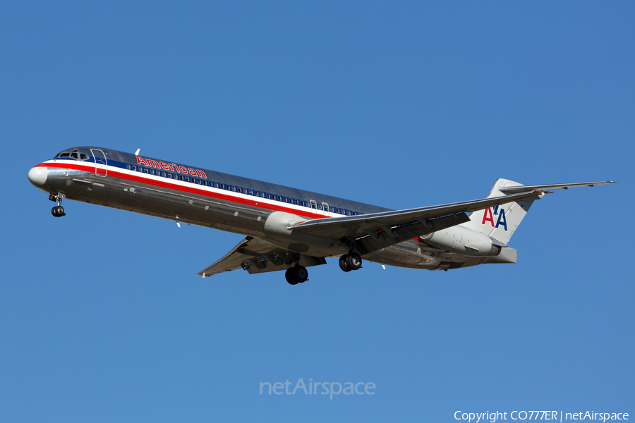 American Airlines McDonnell Douglas MD-83 (N590AA) | Photo 73278