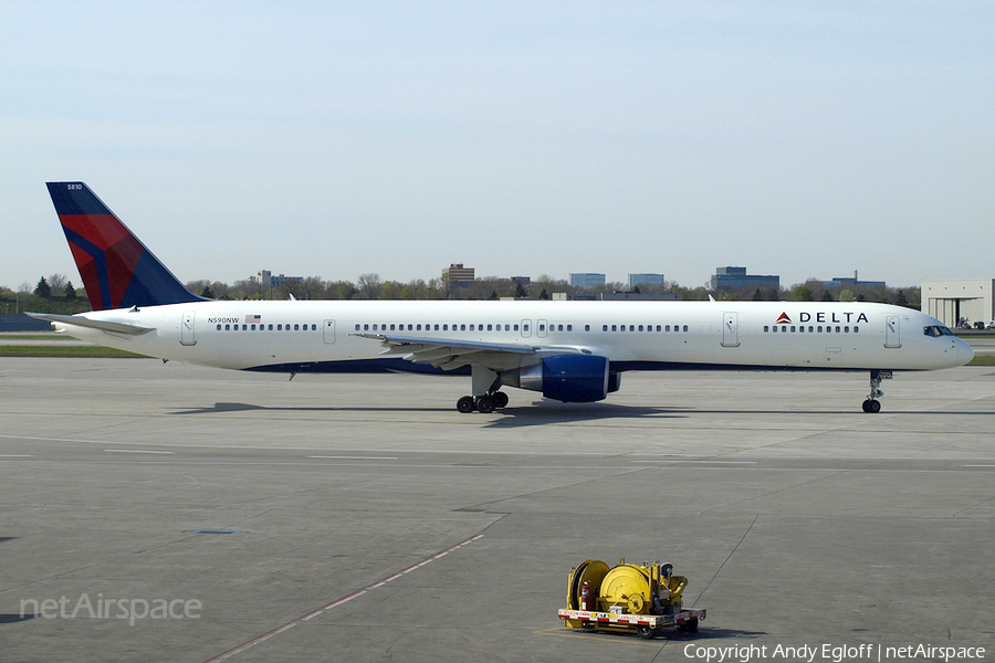 Delta Air Lines Boeing 757-351 (N590NW) | Photo 225688