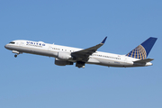 United Airlines Boeing 757-222 (N590UA) at  Los Angeles - International, United States