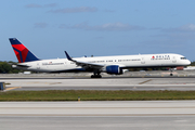 Delta Air Lines Boeing 757-351 (N591NW) at  Ft. Lauderdale - International, United States