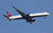 Delta Air Lines Boeing 757-351 (N591NW) at  Orlando - International (McCoy), United States