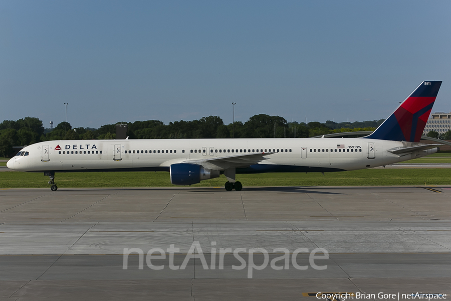 Delta Air Lines Boeing 757-351 (N591NW) | Photo 50416