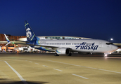 Alaska Airlines Boeing 737-890 (N592AS) at  Dallas/Ft. Worth - International, United States