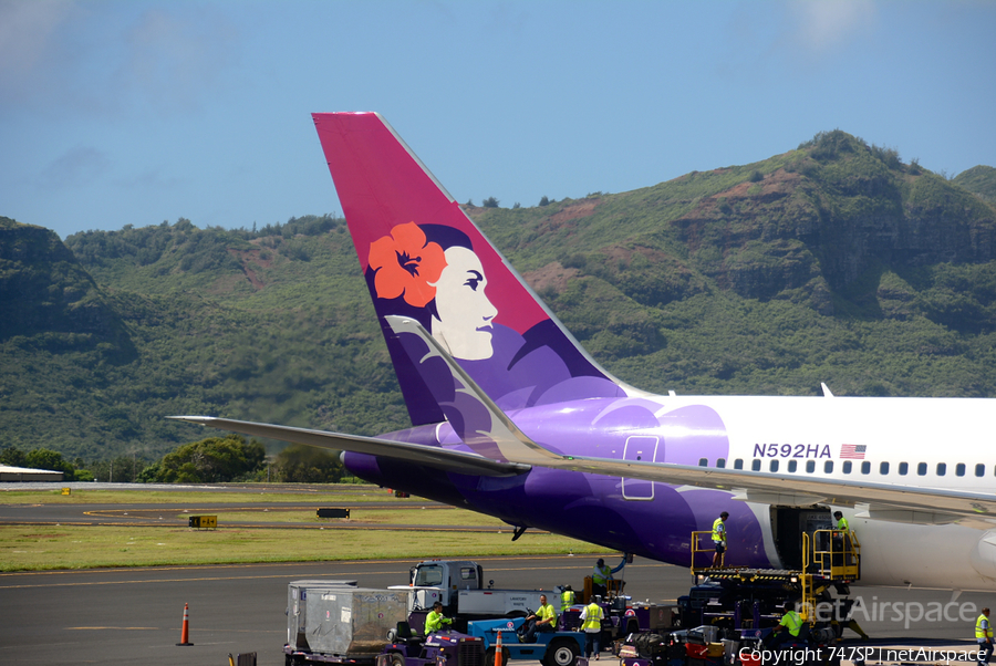 Hawaiian Airlines Boeing 767-3CB(ER) (N592HA) | Photo 84520