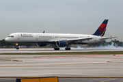 Delta Air Lines Boeing 757-351 (N592NW) at  Ft. Lauderdale - International, United States