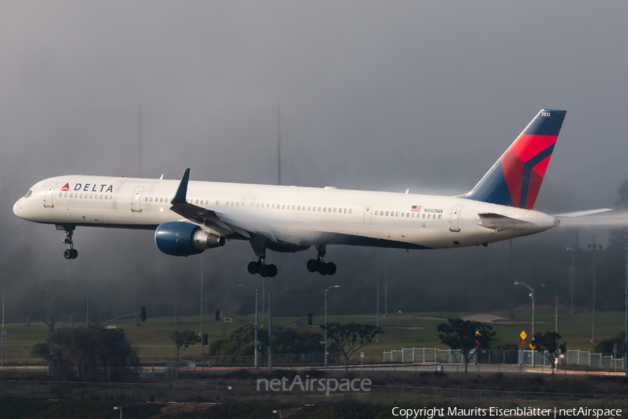 Delta Air Lines Boeing 757-351 (N592NW) | Photo 251530