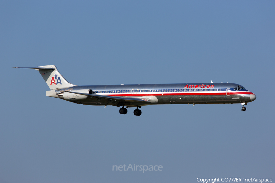 American Airlines McDonnell Douglas MD-83 (N593AA) | Photo 27633
