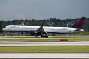 Delta Air Lines Boeing 757-351 (N593NW) at  Atlanta - Hartsfield-Jackson International, United States
