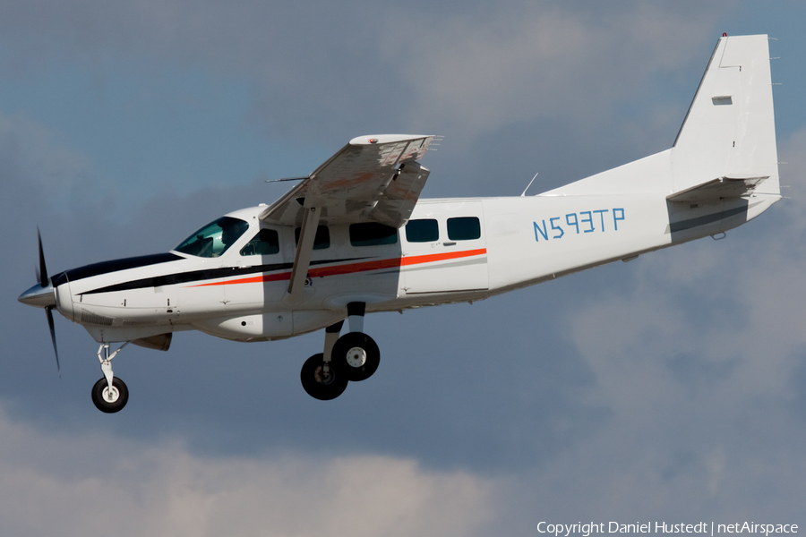 (Private) Cessna 208 Caravan I (N593TP) | Photo 449527