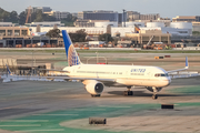 United Airlines Boeing 757-222 (N595UA) at  San Francisco - International, United States