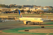 United Airlines Boeing 757-222 (N595UA) at  San Francisco - International, United States