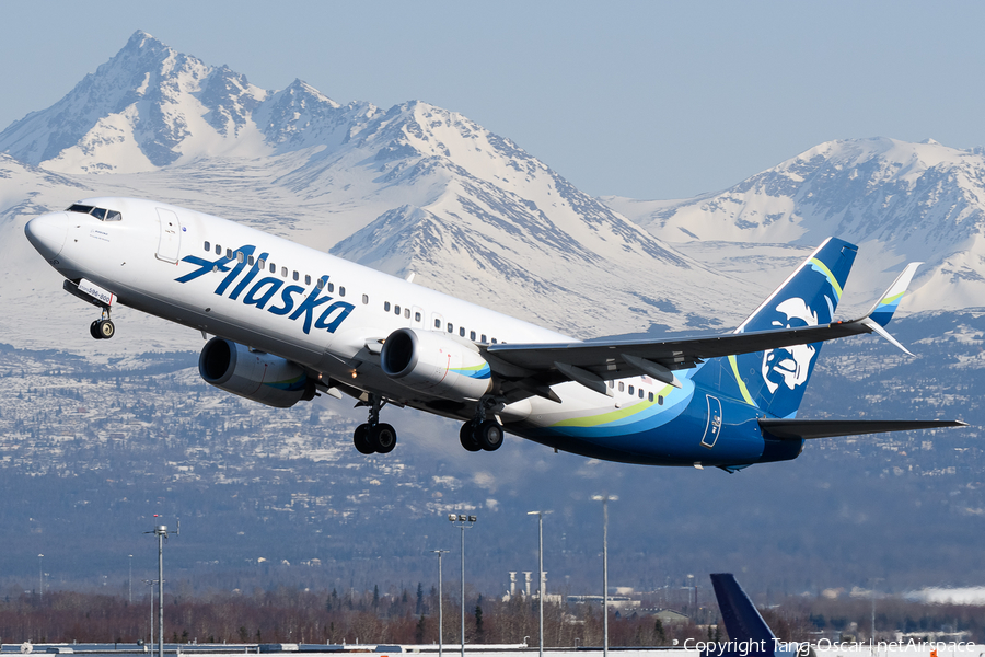 Alaska Airlines Boeing 737-890 (N596AS) | Photo 546923