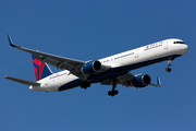 Delta Air Lines Boeing 757-351 (N596NW) at  Seattle/Tacoma - International, United States