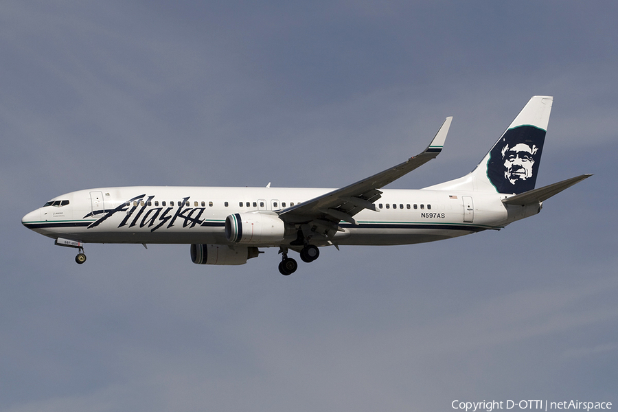 Alaska Airlines Boeing 737-890 (N597AS) | Photo 279764