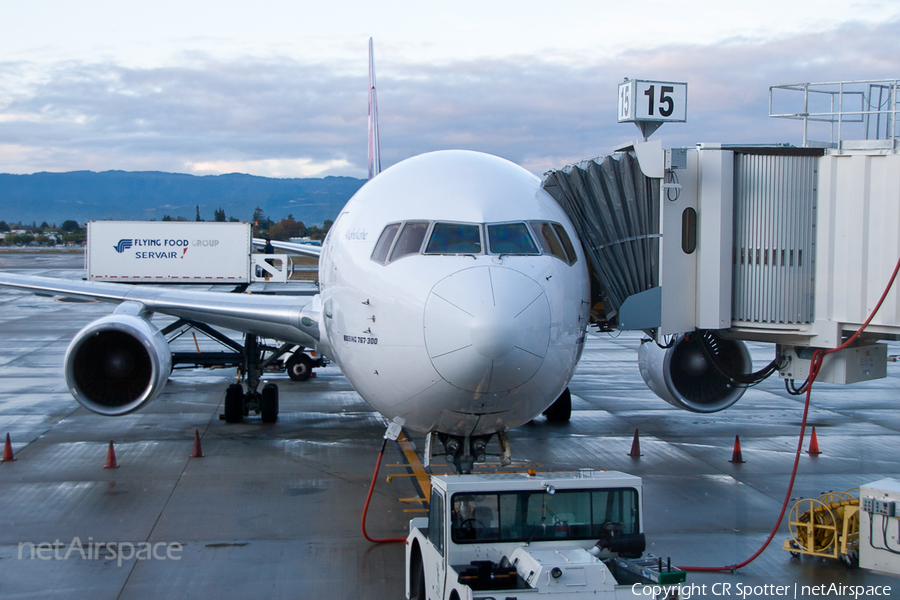 Hawaiian Airlines Boeing 767-332 (N597HA) | Photo 81544