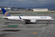 United Airlines Boeing 757-222 (N597UA) at  San Francisco - International, United States