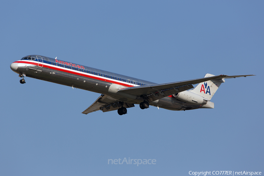 American Airlines McDonnell Douglas MD-83 (N598AA) | Photo 11577