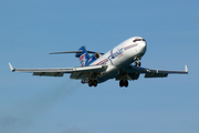 Amerijet International Boeing 727-212F (N598AJ) at  Philipsburg - Princess Juliana International, Netherland Antilles