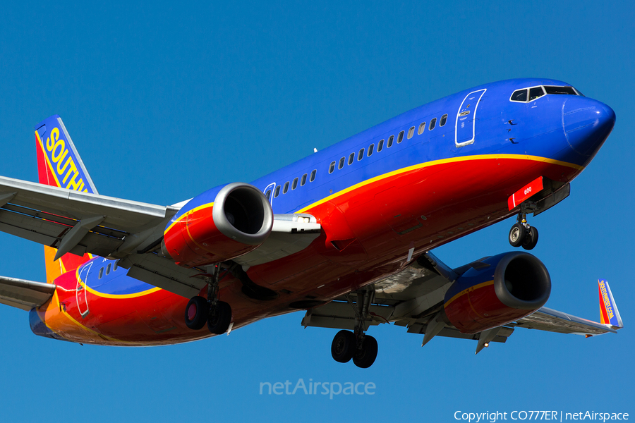 Southwest Airlines Boeing 737-3H4 (N600WN) | Photo 126497