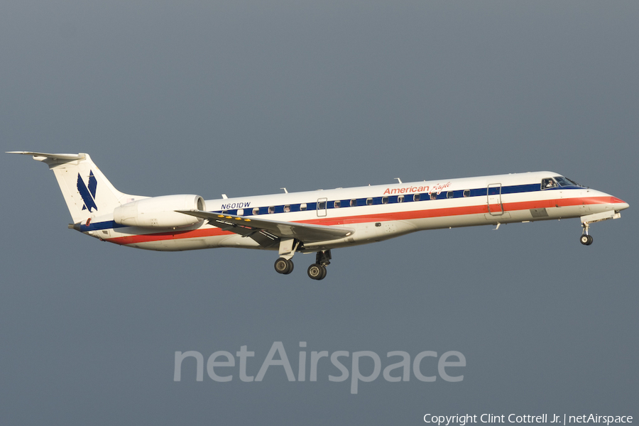 American Eagle Embraer ERJ-145LR (N601DW) | Photo 40866