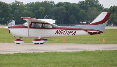 (Private) Cessna 172N Skyhawk (N601PA) at  Oshkosh - Wittman Regional, United States