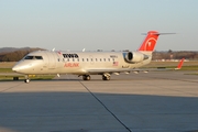 Northwest Airlink (Pinnacle Airlines) Bombardier CRJ-200ER (N601XJ) at  La Crosse - Regional, United States