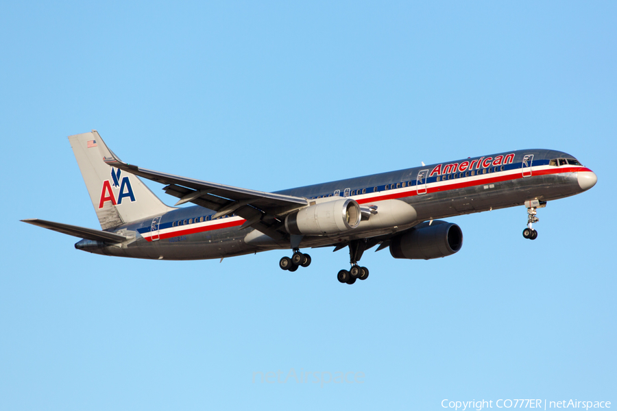 American Airlines Boeing 757-223 (N602AN) | Photo 79158