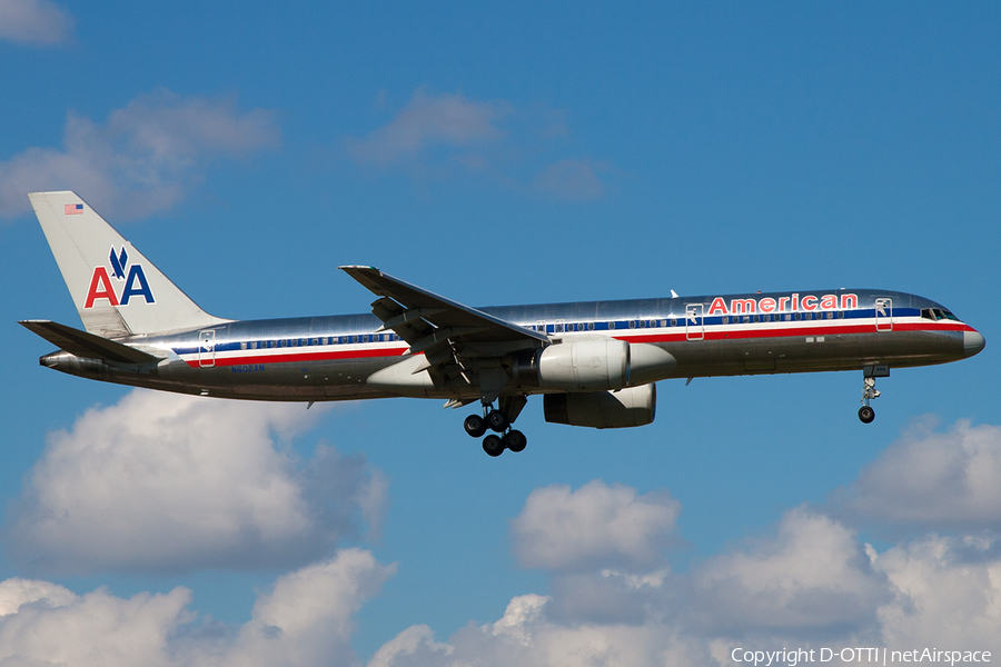 American Airlines Boeing 757-223 (N602AN) | Photo 214622