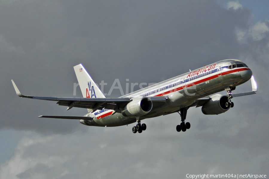 American Airlines Boeing 757-223 (N602AN) | Photo 42177