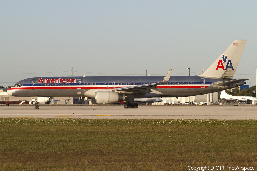 American Airlines Boeing 757-223 (N602AN) | Photo 430280