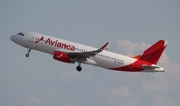 Avianca El Salvador Airbus A320-233 (N603AV) at  Miami - International, United States