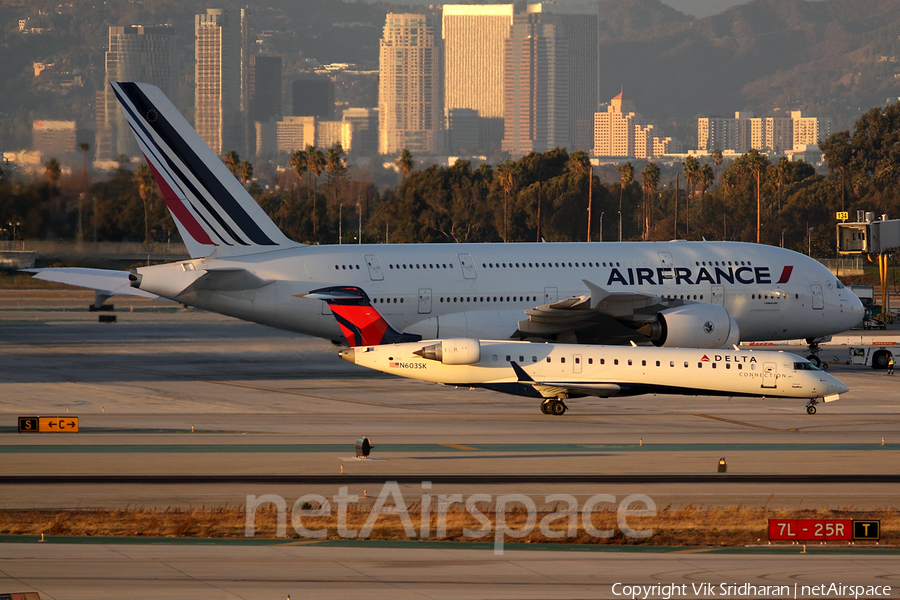 Delta Connection (SkyWest Airlines) Bombardier CRJ-701ER (N603SK) | Photo 35647
