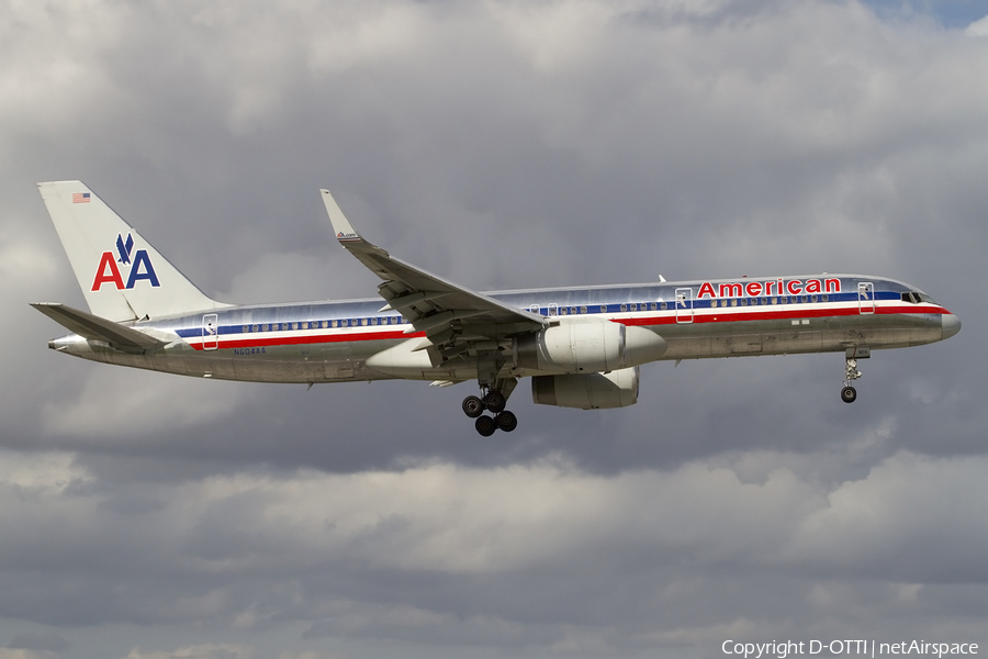 American Airlines Boeing 757-223 (N604AA) | Photo 421729