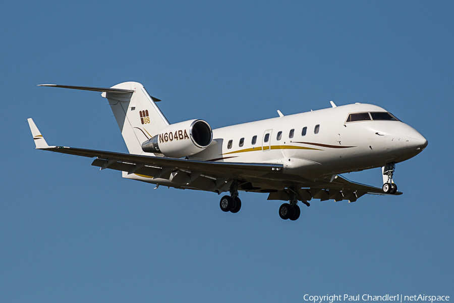 (Private) Bombardier CL-600-2B16 Challenger 604 (N604BA) | Photo 371107