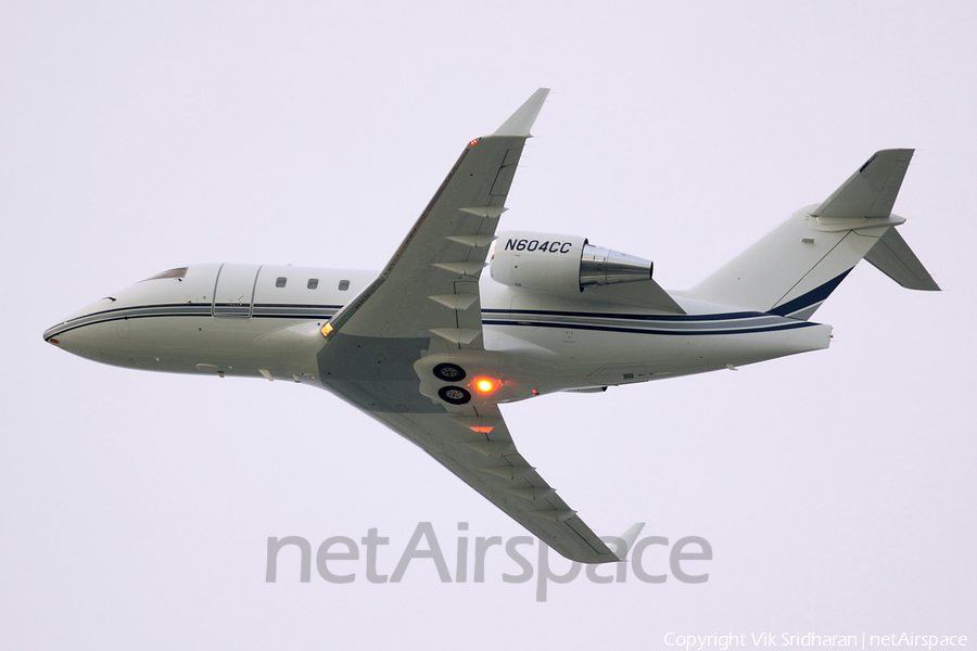 (Private) Bombardier CL-600-2B16 Challenger 604 (N604CC) | Photo 42089