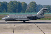 (Private) Bombardier CL-600-2B16 Challenger 604 (N604EP) at  Milan - Linate, Italy