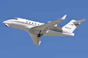 (Private) Bombardier CL-600-2B16 Challenger 604 (N604JS) at  Houston - Willam P. Hobby, United States