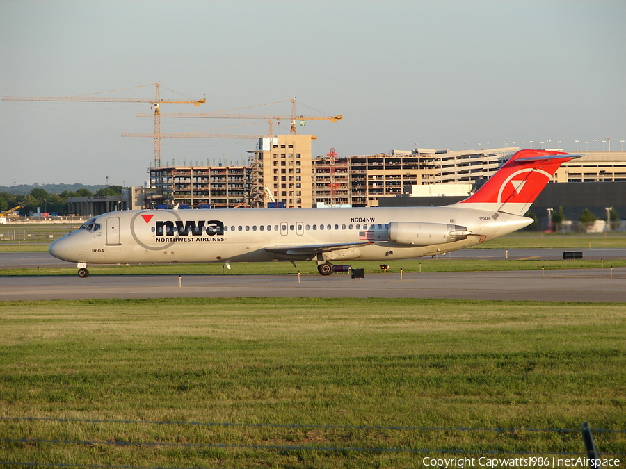 Northwest Airlines McDonnell Douglas DC-9-32 (N604NW) | Photo 381401