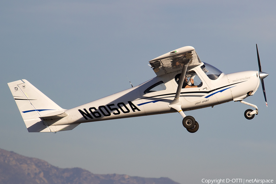 Corsair Aviation Cessna 162 Skycatcher (N6050A) | Photo 561873