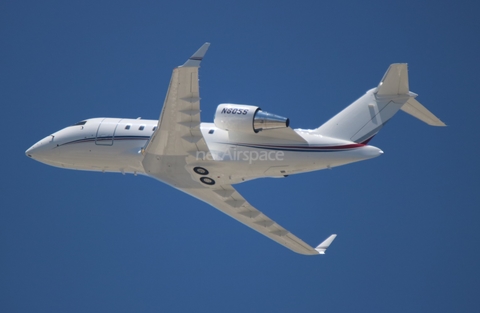 (Private) Bombardier CL-600-2B16 Challenger 605 (N605S) at  Los Angeles - International, United States